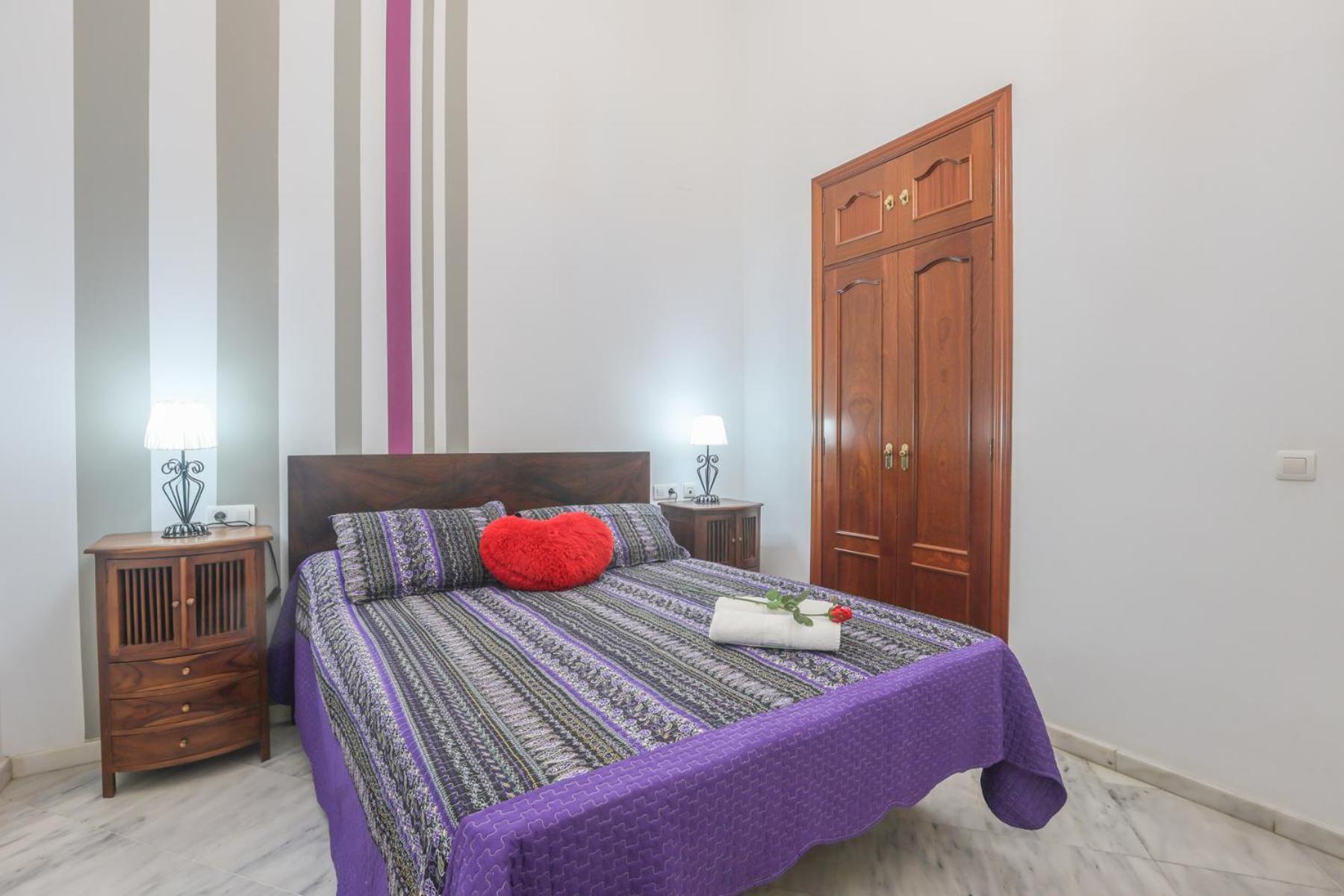 Galindo Center Premium Suites, Free Parking إشبيلية المظهر الخارجي الصورة